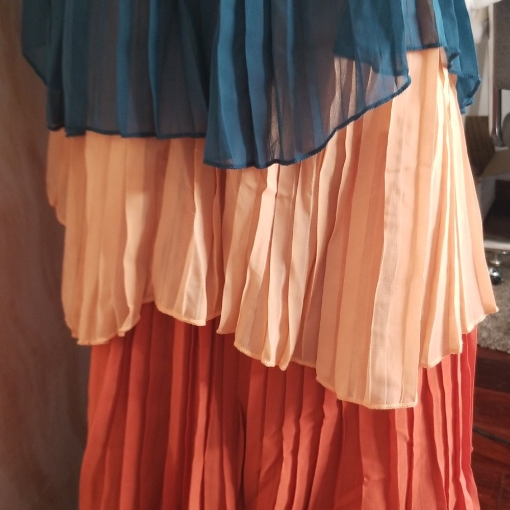 Fall Layered Skirt Medium - Picture 4 of 6
